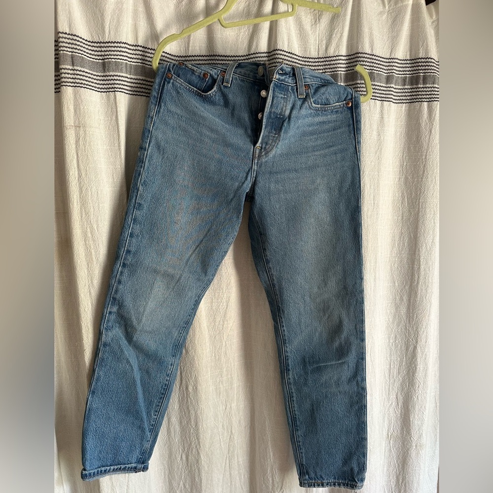 Levi’s Wedgie Jeans